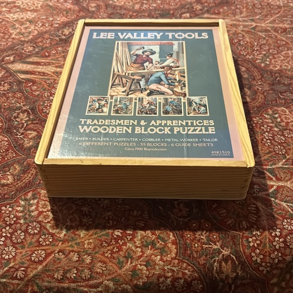 Lee Valley Tools Wooden Puzzle Box - Picture 3 of 4